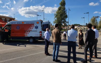 The CDC Hiacre company donates an ambulance to Protecció Civil de Lliçà d’Amunt